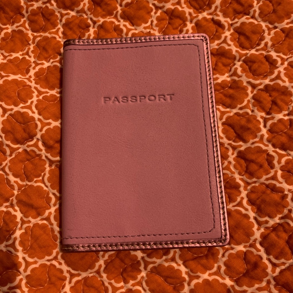 NWT COACH PASSPORT COVER
